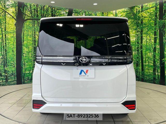 Toyota VOXY 2023-09 7981491-15