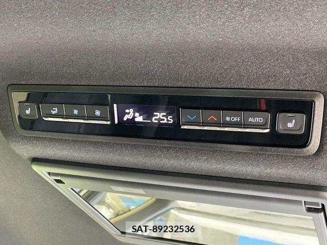 Toyota VOXY 2023-09 7981491-6