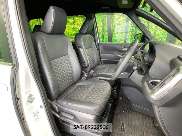 Toyota VOXY 2023-09 7981491-7