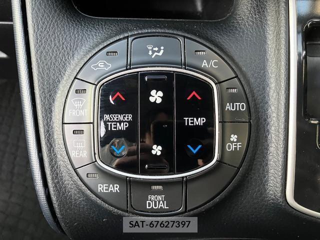 Toyota VOXY 2015-01 7981508-20