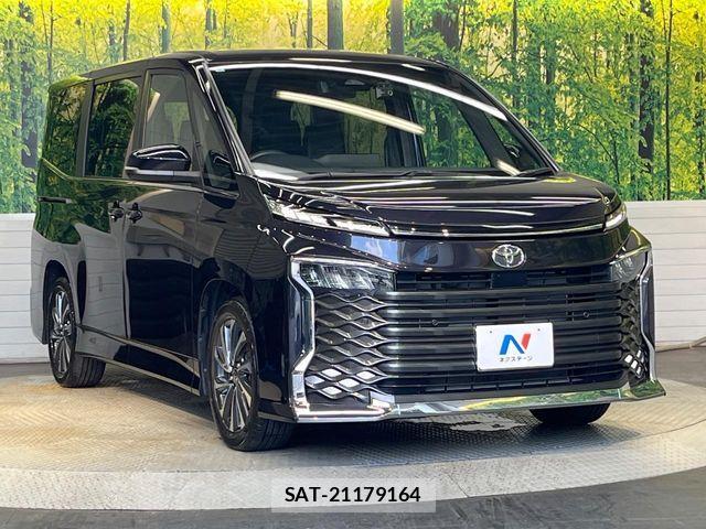 Toyota VOXY 2022-05 7981492-16