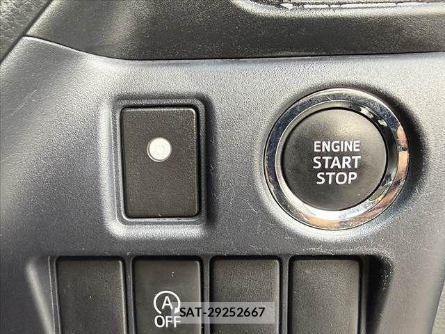 Toyota VOXY 2015-10 7981513-4