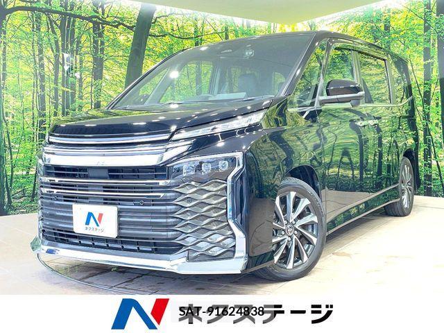 Toyota VOXY 2022-03 7981483-0