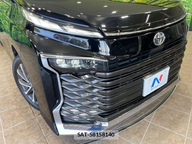 Toyota VOXY 2023-08 7981490-12