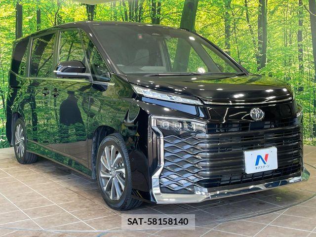 Toyota VOXY 2023-08 7981490-16