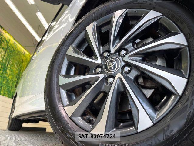 Toyota VOXY 2024-01 7981488-13