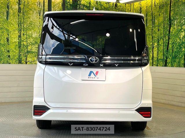 Toyota VOXY 2024-01 7981488-15