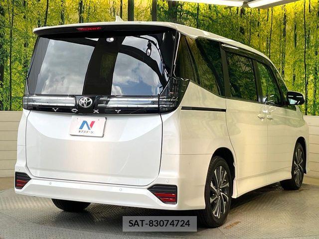 Toyota VOXY 2024-01 7981488-17