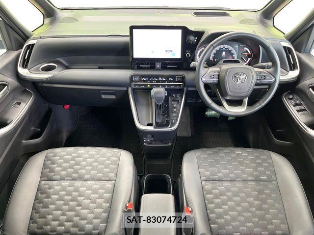 Toyota VOXY 2024-01 7981488-1