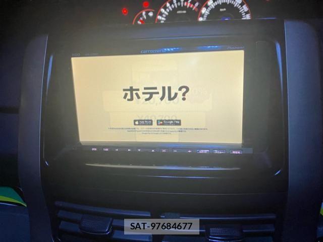 Toyota VOXY 2007-09 7981516-18
