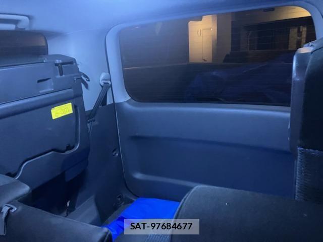 Toyota VOXY 2007-09 7981516-7