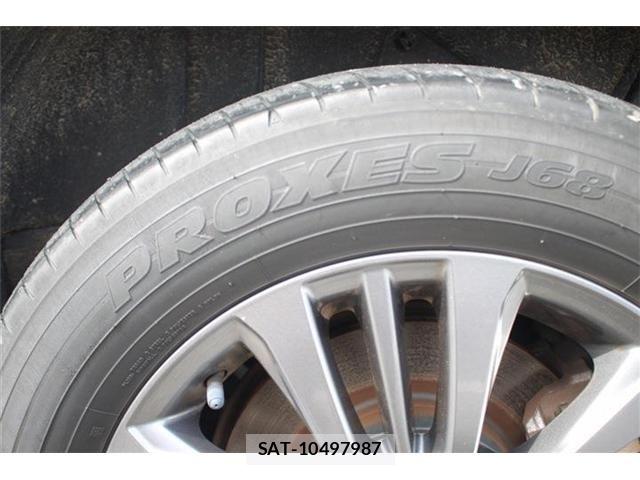 Toyota VOXY 2023-05 7981497-28