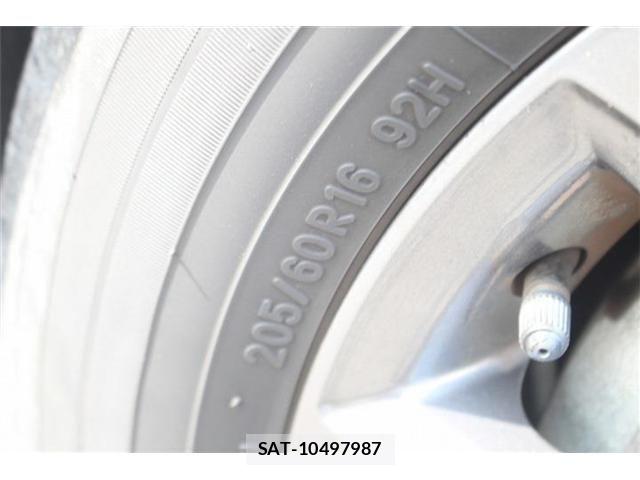 Toyota VOXY 2023-05 7981497-29