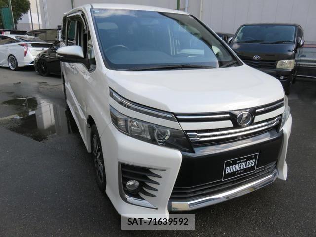 Toyota VOXY 2014-11 7981510-9