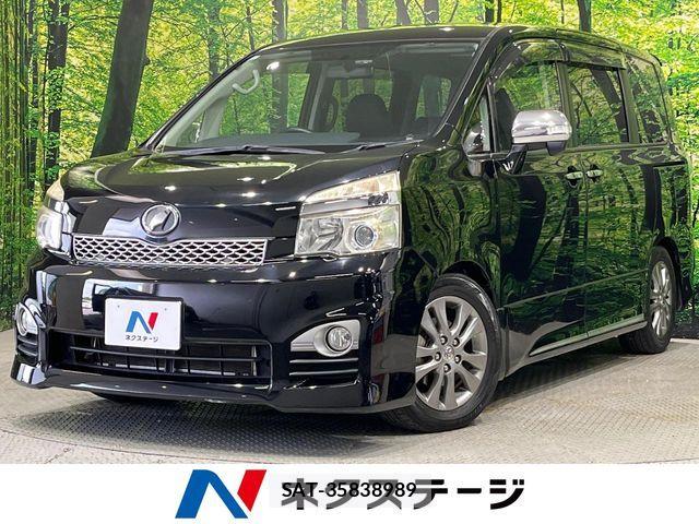 Toyota VOXY 2013-11 7981514-0