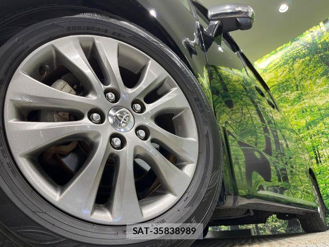 Toyota VOXY 2013-11 7981514-14