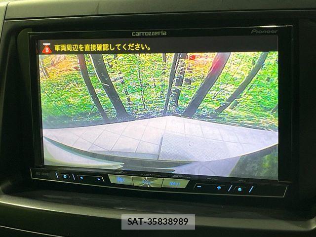 Toyota VOXY 2013-11 7981514-3
