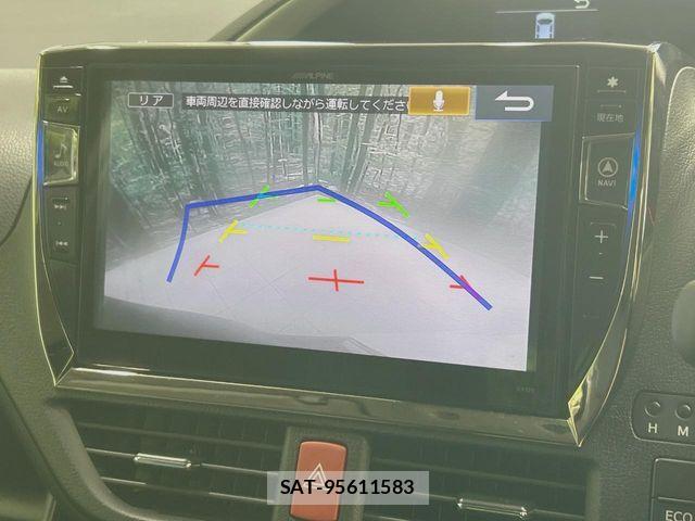 Toyota VOXY 2016-09 7981503-3
