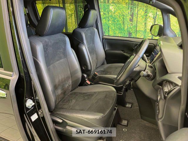 Toyota VOXY 2020-12 7981496-7