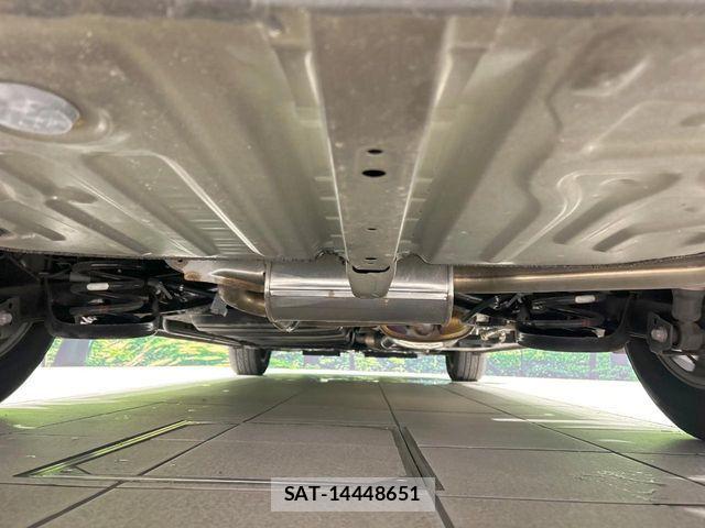 Toyota VOXY 2018-12 7981495-18
