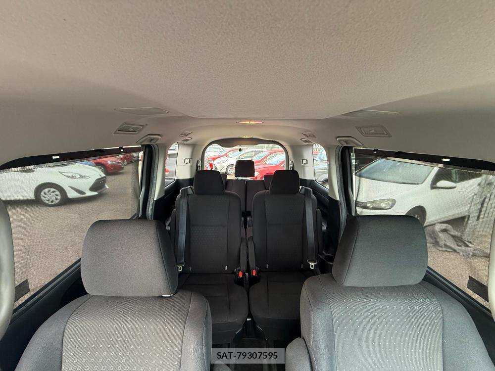 Toyota VOXY HYBRID 2015-03 1289514-26