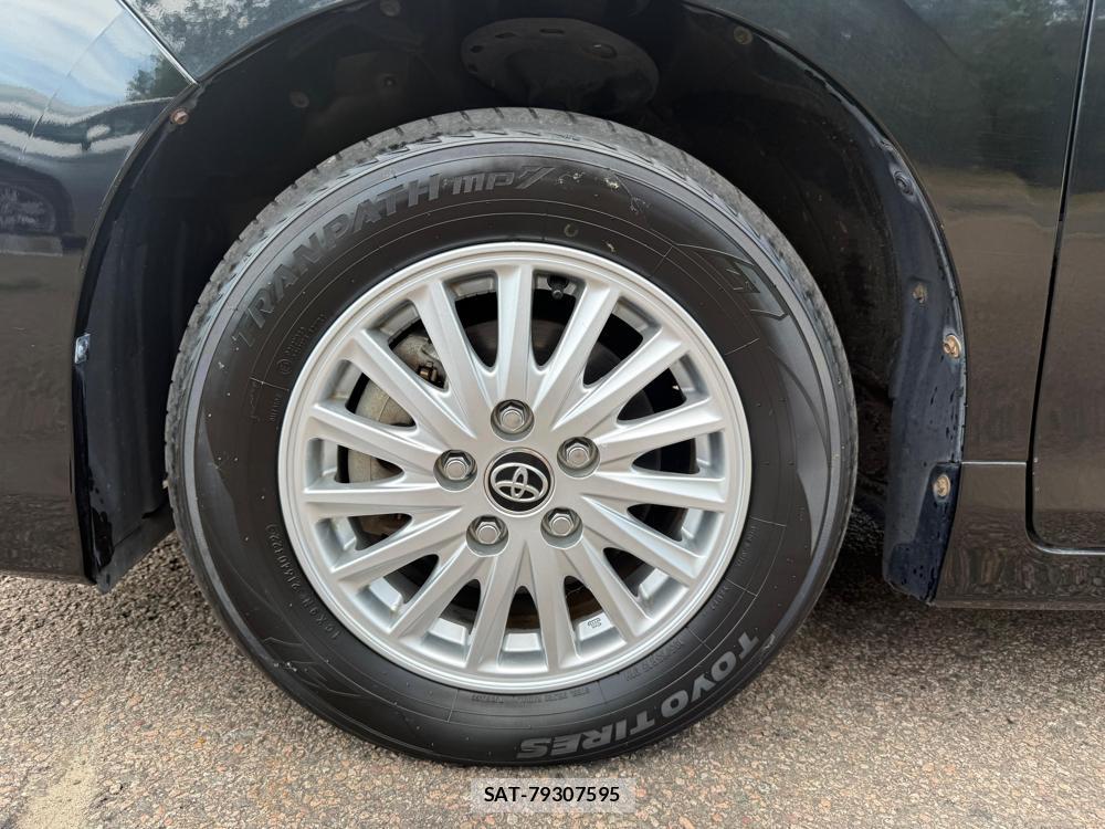 Toyota VOXY HYBRID 2015-03 1289514-31