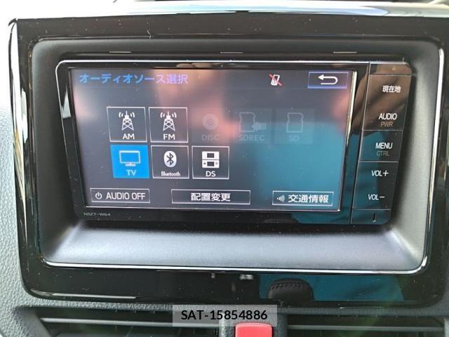 Toyota VOXY 2015-09 8039093-23