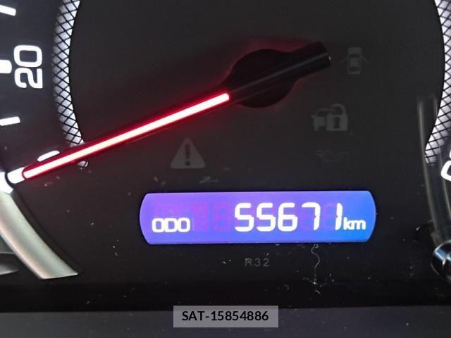 Toyota VOXY 2015-09 8039093-28