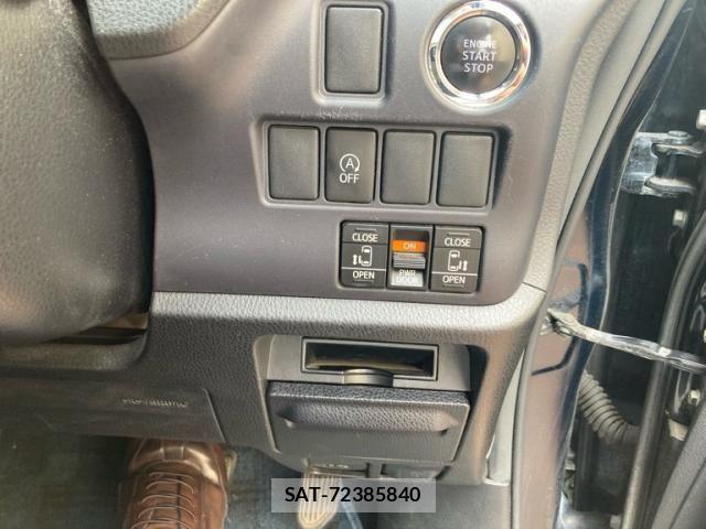 Toyota VOXY 2014-10 8039100-18