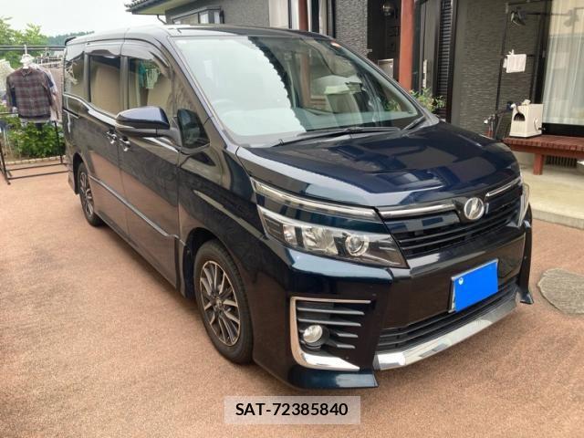 Toyota VOXY 2014-10 8039100-3