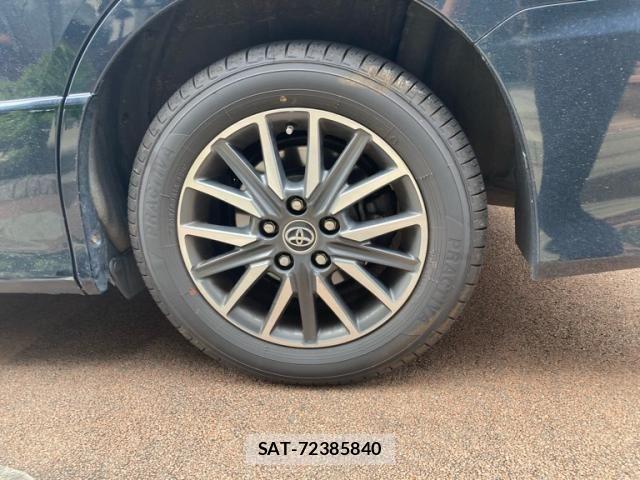 Toyota VOXY 2014-10 8039100-7