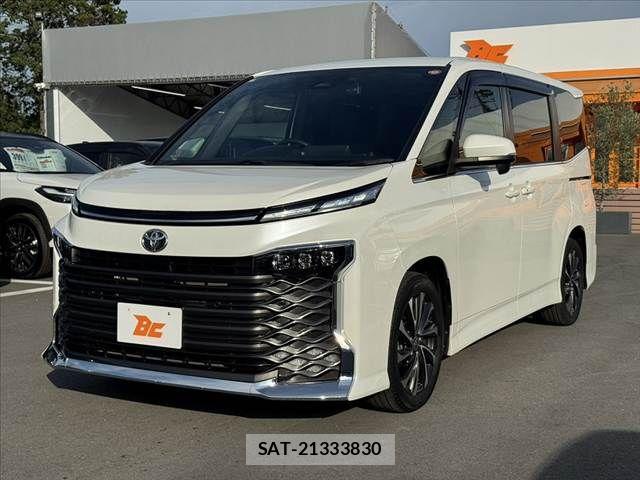 Toyota VOXY 2023-09 8039069-9