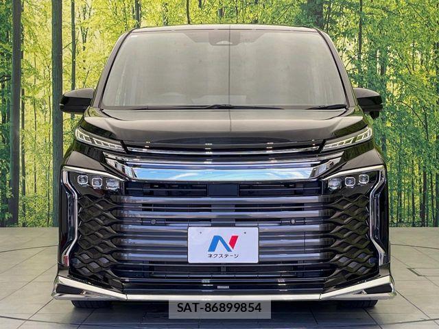 Toyota VOXY 2024-04 8039061-14