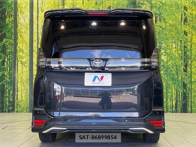 Toyota VOXY 2024-04 8039061-15