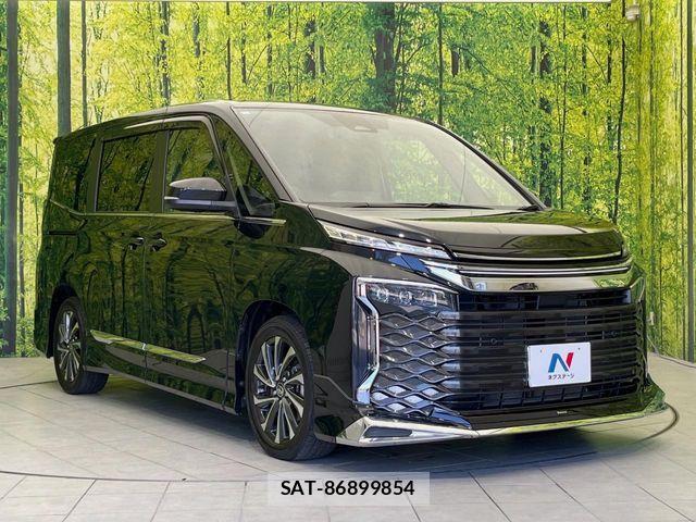 Toyota VOXY 2024-04 8039061-16