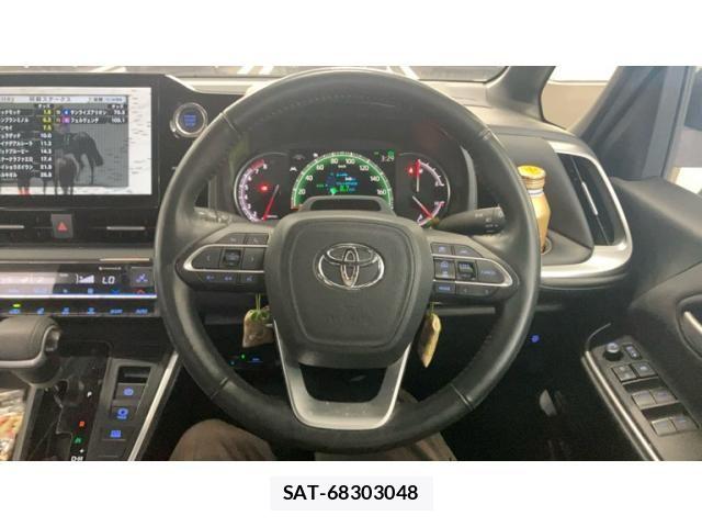 Toyota VOXY 2023-07 8039075-14