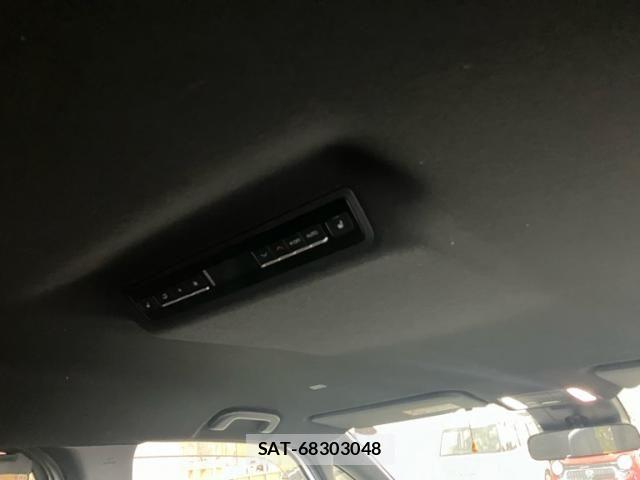 Toyota VOXY 2023-07 8039075-8