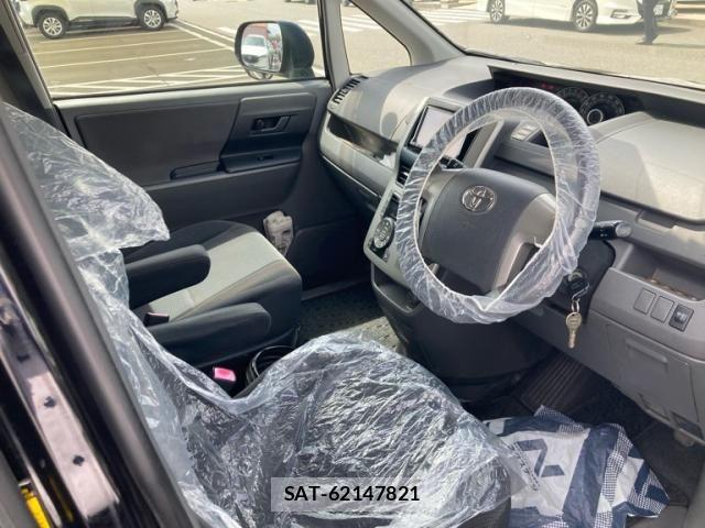 Toyota VOXY 2008-03 8039118-12