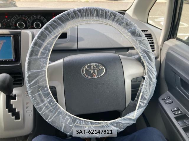 Toyota VOXY 2008-03 8039118-18