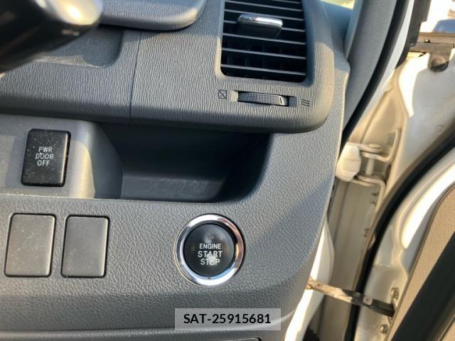 Toyota VOXY 2008-02 8039123-12