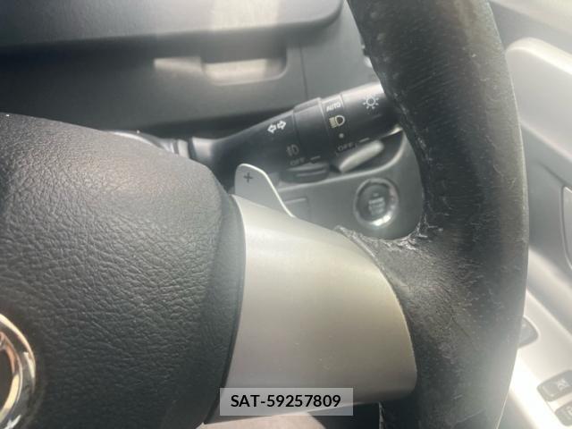 Toyota VOXY 2010-07 8039105-12