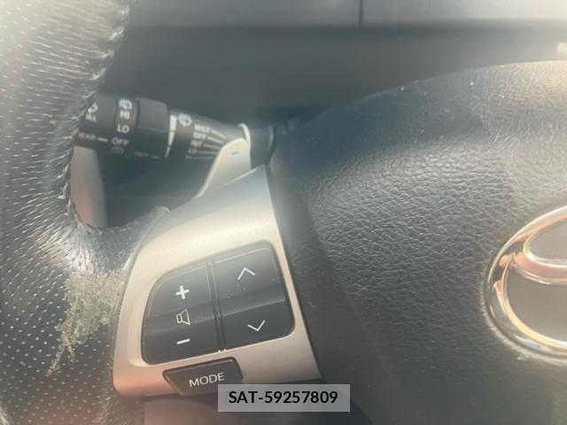 Toyota VOXY 2010-07 8039105-13