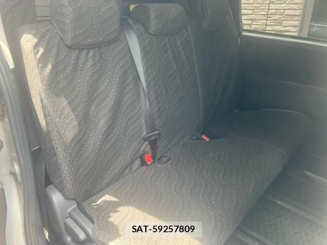Toyota VOXY 2010-07 8039105-26