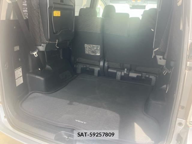 Toyota VOXY 2010-07 8039105-28