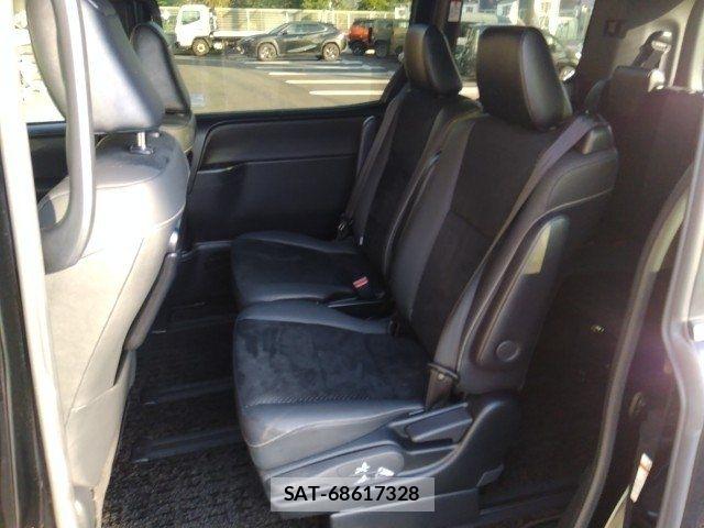 Toyota VOXY 2020-10 8039083-12