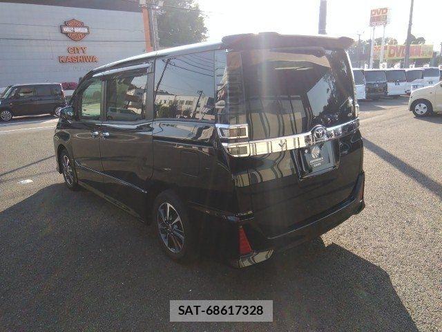 Toyota VOXY 2020-10 8039083-17