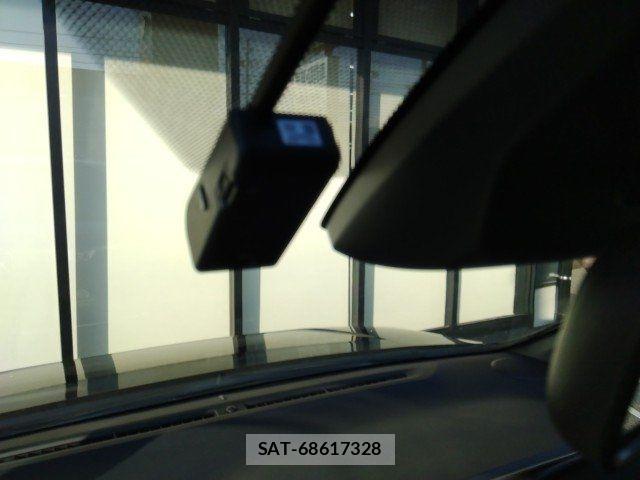 Toyota VOXY 2020-10 8039083-28