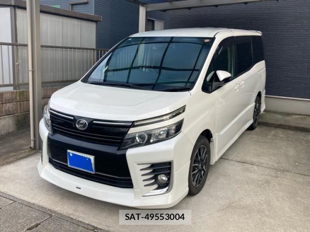 Toyota VOXY 2014-07 8039101-0