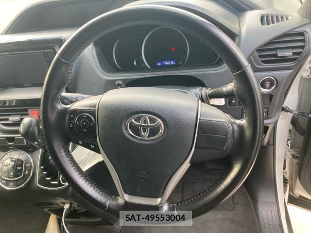 Toyota VOXY 2014-07 8039101-9