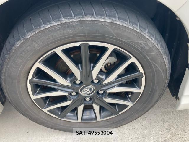 Toyota VOXY 2014-07 8039101-4
